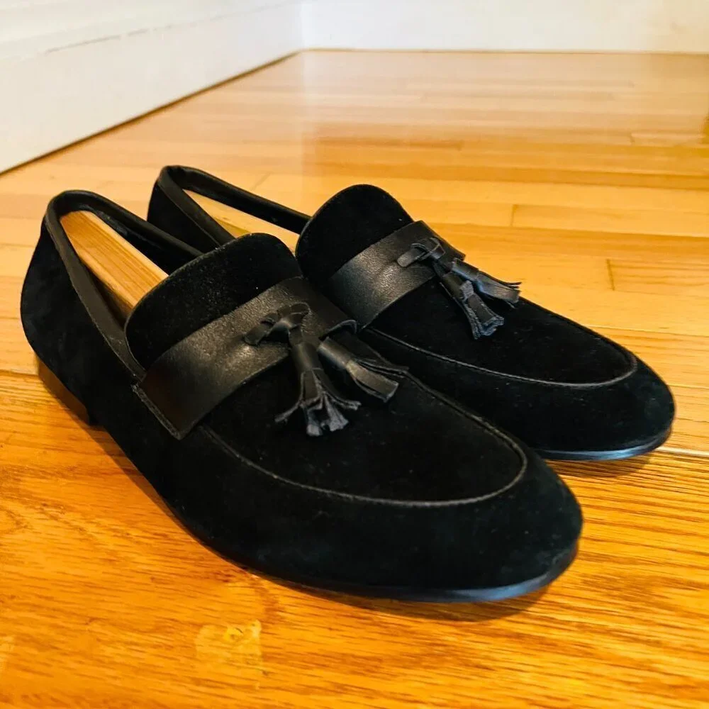 Saks Fifth Avenue Men’s Black Suede Tassel Loafers size 11